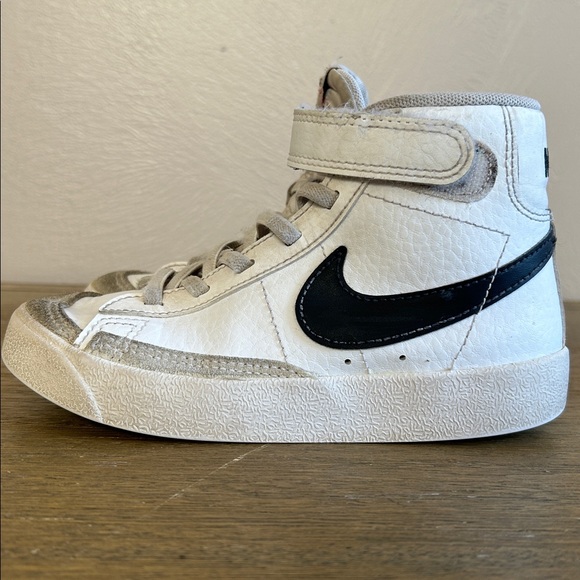 Nike Other - Nike Blazer Mid ‘77 Kids Shoes W/Fastening Strap. Size 12C . High-Top Sneakers.